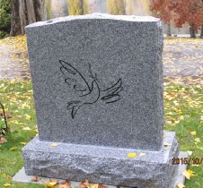 grave memorial marker,headstone,nelson memorial park cemetery,nelson,bc,norman and melitta brewster,www.classicshuswapmonuments.com